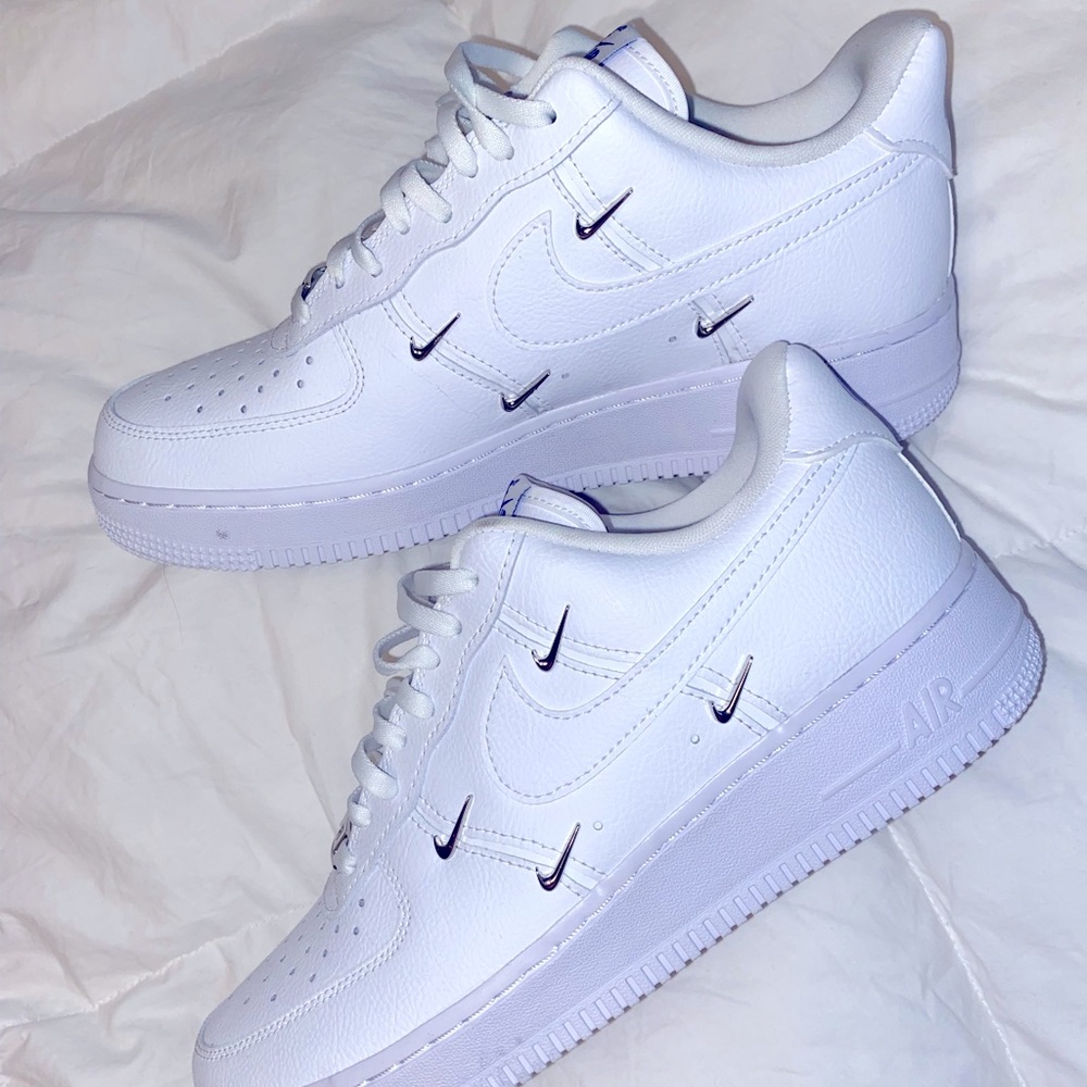 Nike Air Force 1 sisterhood
